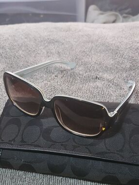 Veer Women's Designer Blue Frame Soho.sunglasses with Brown Gradient Lenses